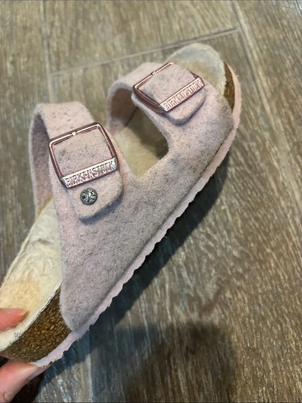 Birkenstock Kids Pink Felt Shearling Arizona Two-Strap Sandals size 31 N US 13